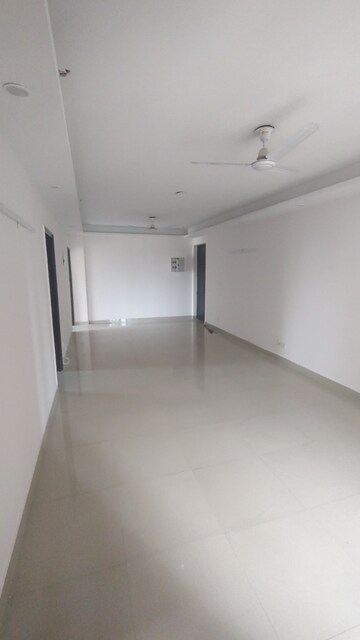 Living Room in 2.5 BHK Apartment at Logix Blossom County, Sector 137 – for Rent