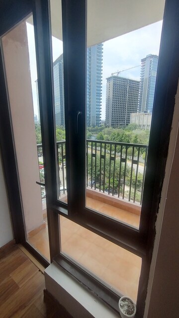 Balcony in 2.5 BHK Apartment at Logix Blossom County, Sector 137 – for Rent