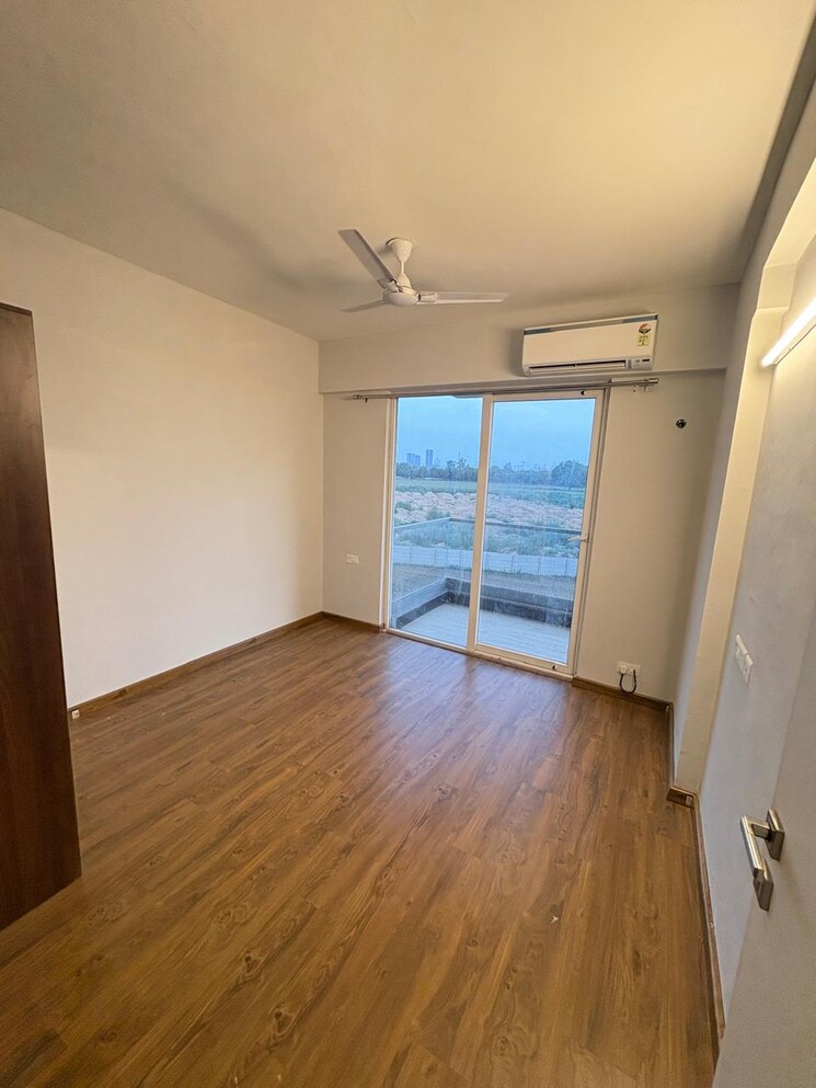 Room, signature-global-city 3 Bedroom 1440 Sq.Ft. Apartment In Sector 37d Gurgaon 8949208