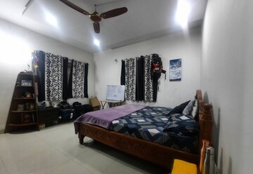Bedroom in 3 BHK Apartment at Ramky Towers, Gachibowli – for Rent