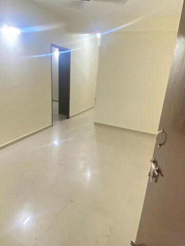 Room in 2 BHK Apartment at Pyramid Pride, Sector 76 – for Rent
