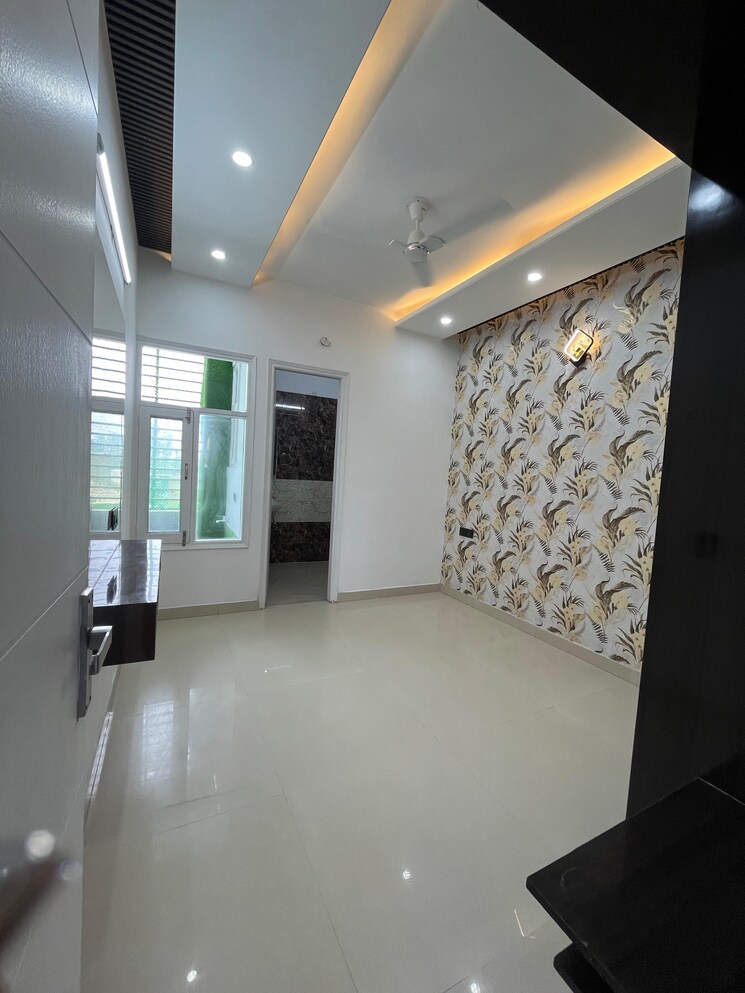 Master Bedroom, kishanpura 3 Bedroom 1100 Sq.Ft. Builder Floor In Kishanpura Zirakpur 8949279