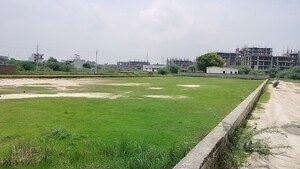 Plot Area in  Plot at Kanpur Road – for Sale