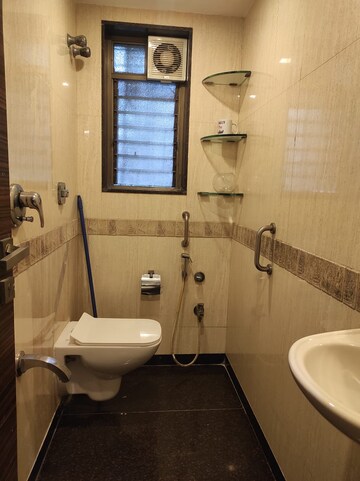 Bathroom in 3 BHK Apartment at Hillslope CHS, Pali Hill – for Rent