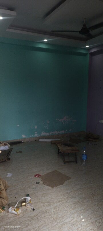 Bedroom in 1 RK Builder Floor at Sai Kunj New Palam  vihar, New Palam Vihar Phase 3 – for Rent