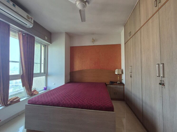 Bedroom, heranadani-meadows-gemini 3 Bedroom 1390 Sq.Ft. Apartment In Ghodbunder Road Thane 8949344