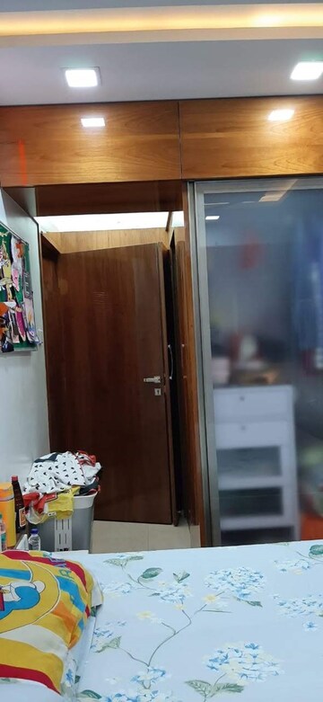 Furnished Amenities in 2 BHK Apartment at Blue Bell Chembur, Chembur – for Rent