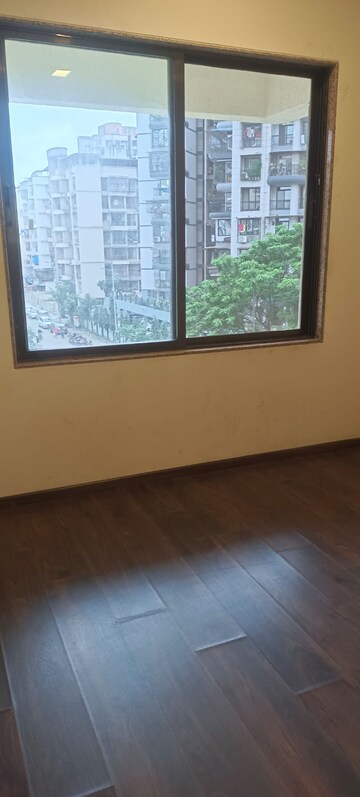 Bathroom in 2 BHK Apartment at Paradise Sai Icon, Kharghar – for Rent