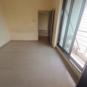 Room in 1 BHK Apartment at Geomatrix Silvercrest, Kalamboli Sector 20 – for Sale