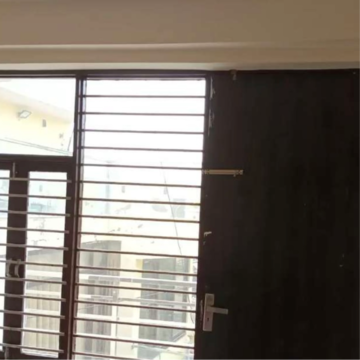 Room in 2 BHK Builder Floor at New Industrial Township 1 – for Rent