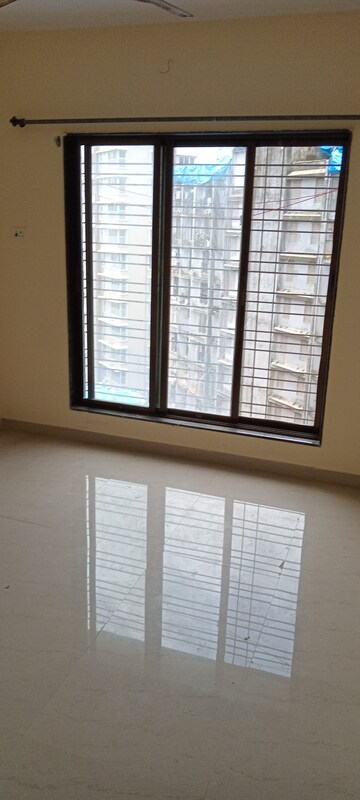 2 BHK Apartment For Sale in Sai Sahakar Apartment, Andheri West