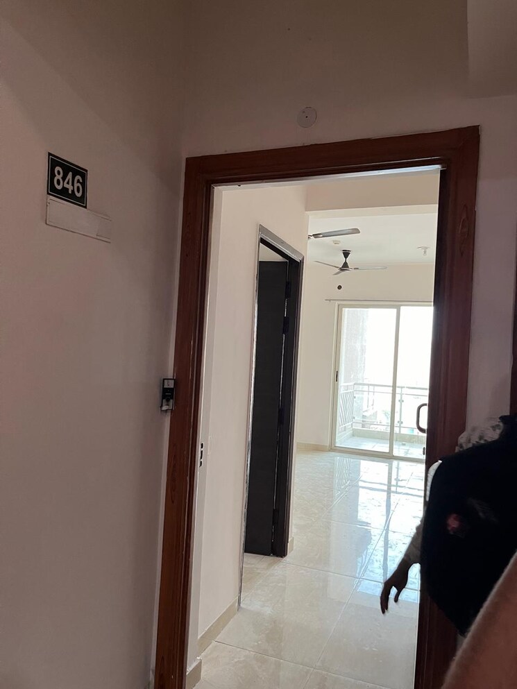 undefined, gaur-city-2-12th-avenue 3 Bedroom 811 Sq.Ft. Apartment In Sector 16c Greater Noida Greater Noida 8949416