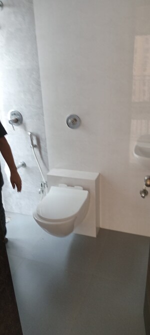 2 BHK Apartment For Sale in Platinum Tower 1, Andheri West