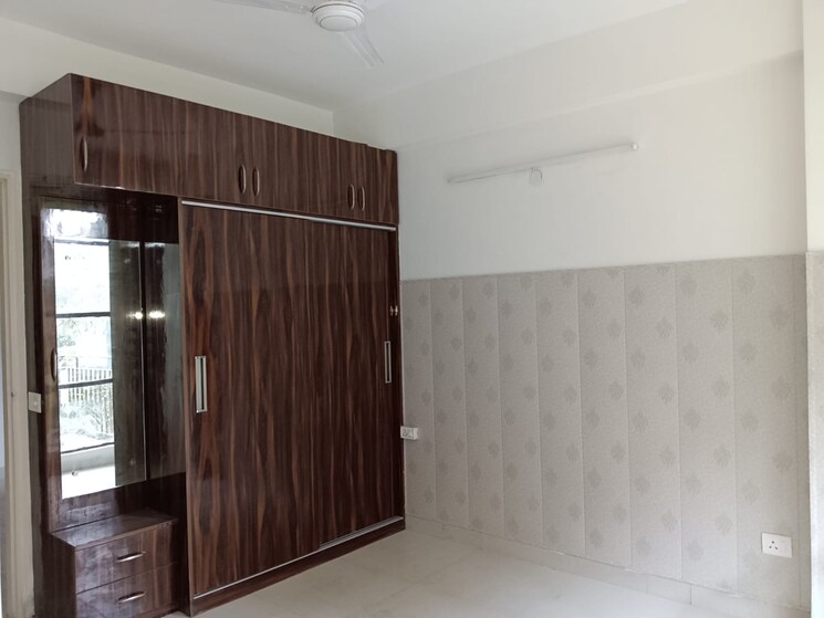 Room, signature-global-synera 3 Bedroom 735 Sq.Ft. Apartment In Sector 81 Gurgaon 8949452