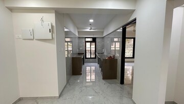 2 BHK Apartment For Rent in JPV Pratap Elegance, Vile Parle West