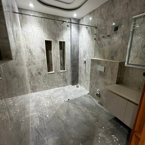 Building Lobby in 4 BHK Builder Floor at Sector 85 – for Sale