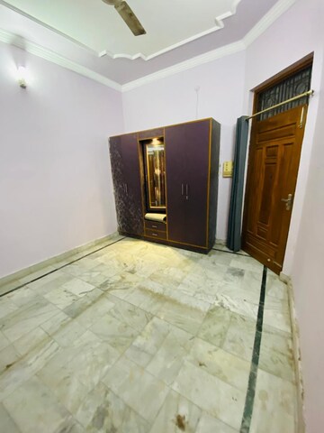 Bedroom in 2 BHK Villa at Sitapur Road – for Rent