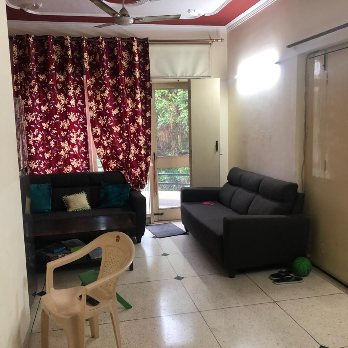 2 BHK + Extra Room Builder Floor For Rent in Unitech South City II