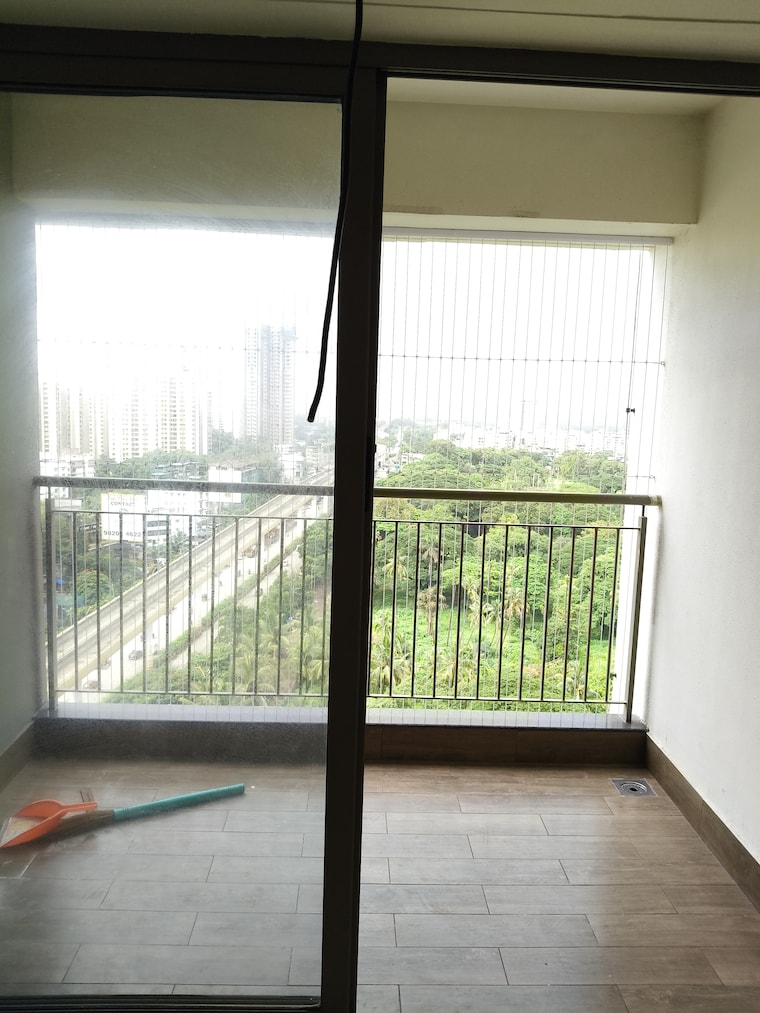 Room, kalpataru-paramount 4 Bedroom 1422 Sq.Ft. Apartment In Kapur Bawdi Thane 8949484