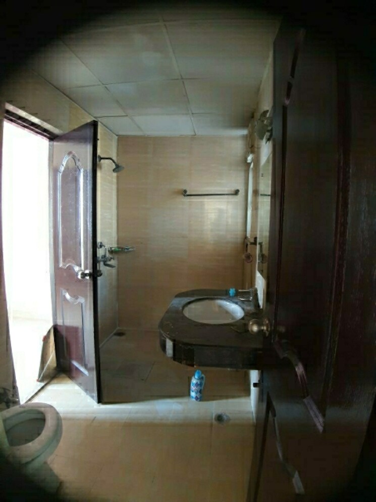 Bathroom, civitech-florencia 3 Bedroom 1915 Sq.Ft. Apartment In Vaishali Sector 9 Ghaziabad 8949504