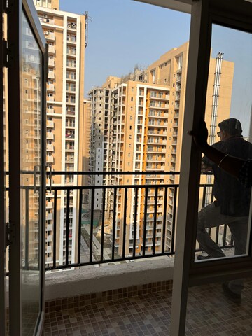 3 BHK Apartment – Exterior View View at Omaxe R2, Gomti Nagar - for Rent