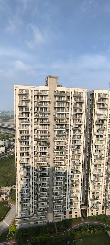 3 BHK Apartment – Exterior View View at Conscient Heritage Max, Sector 102 - for Rent