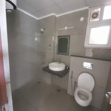 Bathroom in 4 BHK Apartment at International Airport Road – for Rent