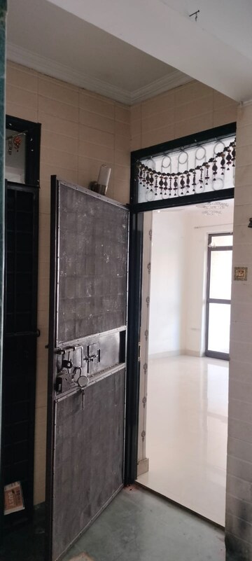 Kitchen in 3 BHK Apartment at Park Royal Apartment, Sector 56 – for Rent