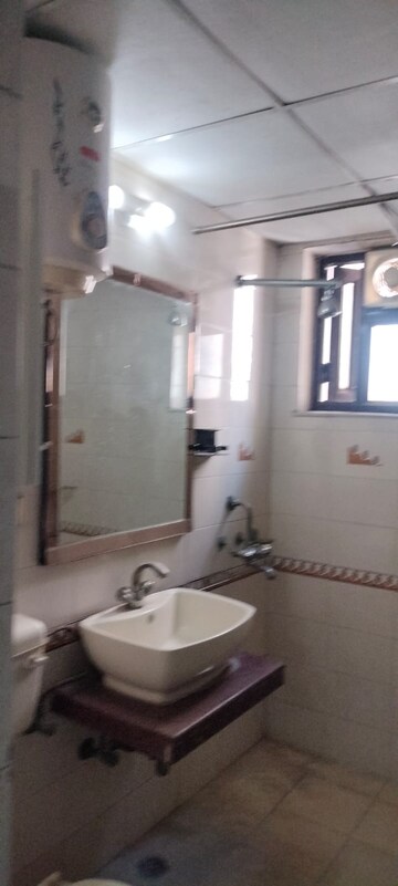 Bathroom in 3 BHK Apartment at Park Royal Apartment, Sector 56 – for Rent