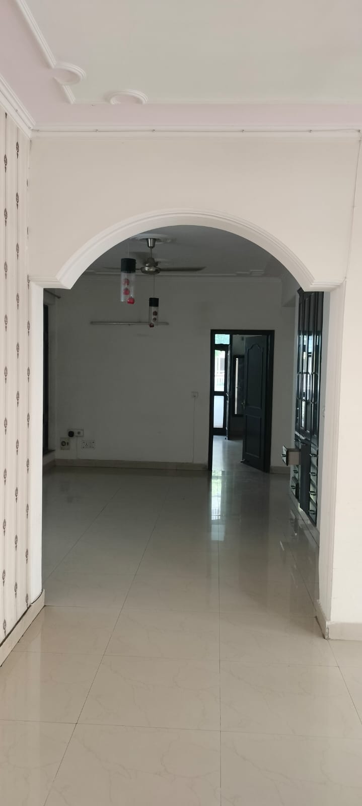 3.5 BHK + Study Room Apartment For Rent in Park Royal Apartment