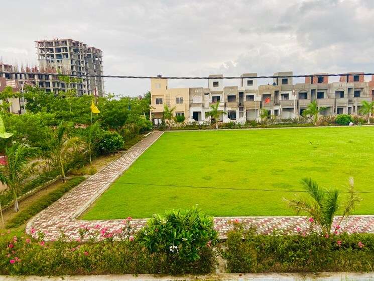 Garden, wing-lucknow-greens-villas  1550 Sq.Ft. Plot In Sultanpur Road Lucknow 8949570