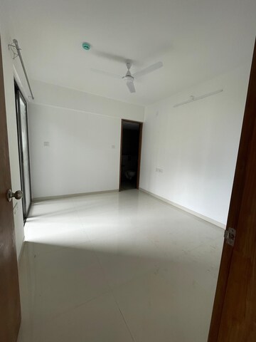 Room in 2 BHK Apartment at Baner – for Rent