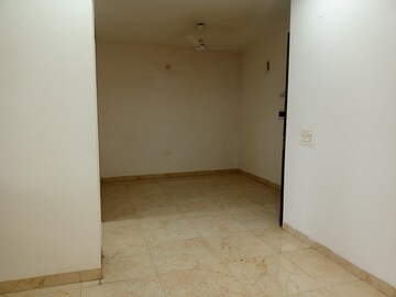 Room in 3 BHK Apartment at Chandra Apartments, Sector 55 – for Rent