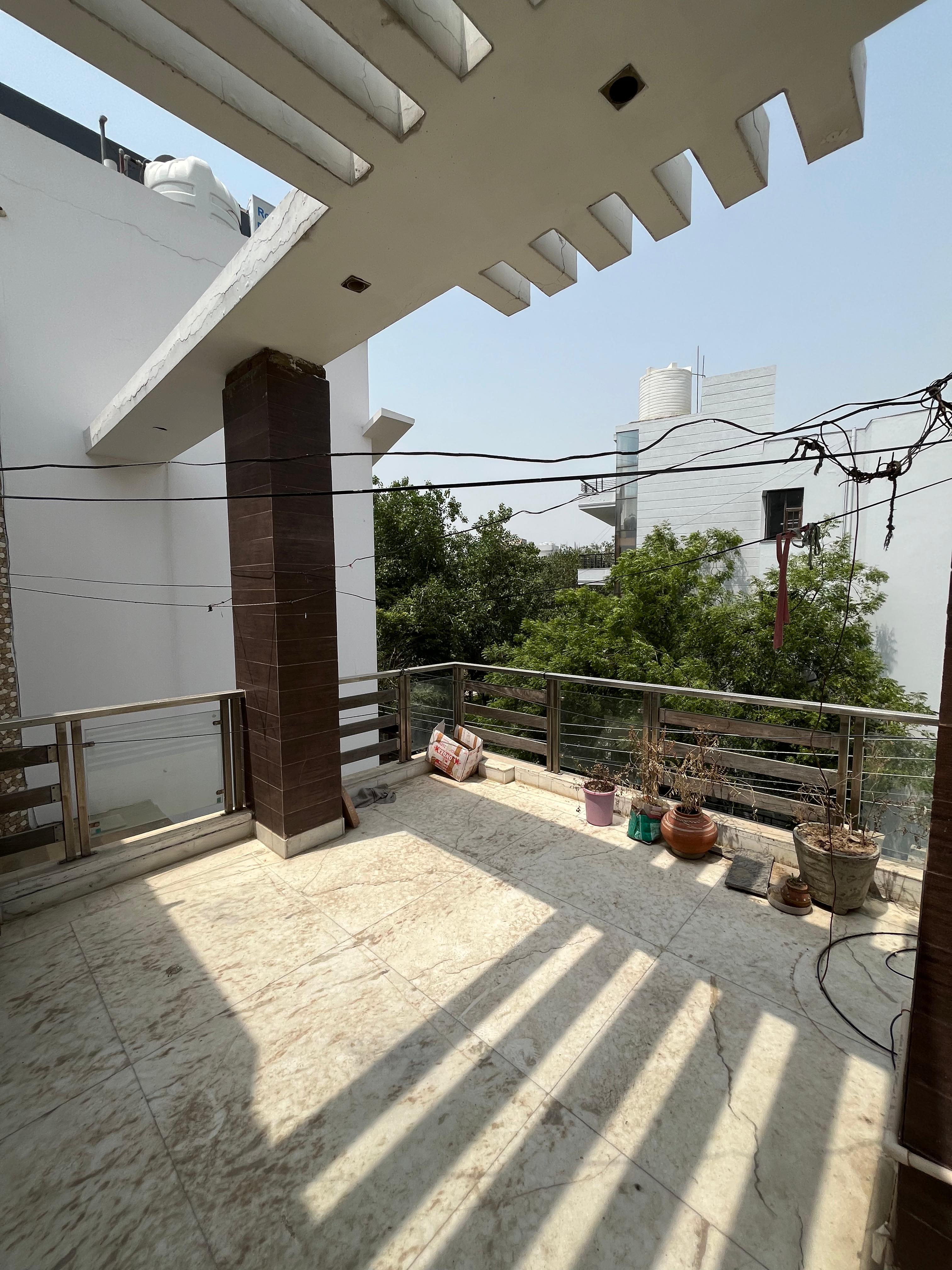 2 BHK Builder Floor For Rent in C Block 