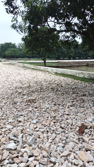 Plot Area in  Plot at Agra Expressway – for Sale