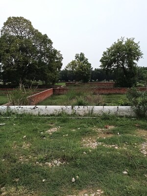 Plot Area in  Plot at Agra Expressway – for Sale