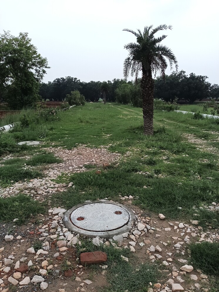 undefined, agra expressway  1000 Sq.Ft. Plot In Agra Expressway Lucknow 8949598