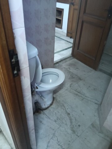 Bathroom in 2 BHK Independent House at RWA Apartments Sector 26, Sector 26 – for Rent