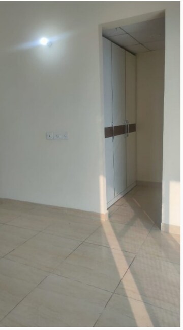 Room in 3 BHK Apartment at Gaur Sportswood, Sector 79 – for Rent