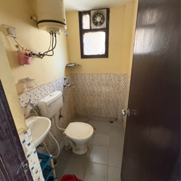 Bathroom in 2 BHK Apartment at Apex Our Homes, Garoli Kalan – for Rent