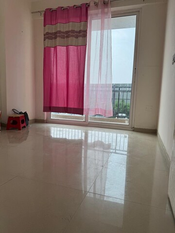 Room in 2 BHK Apartment at ROF Aalayas, Sector 102 – for Sale