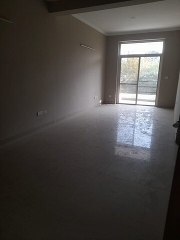 Room in 3 BHK Apartment at Park View Apartments Gurgaon, Sector 56 – for Rent