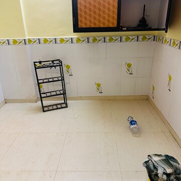 Furnished Amenities in 1 BHK Apartment at Bhandup West – for Rent