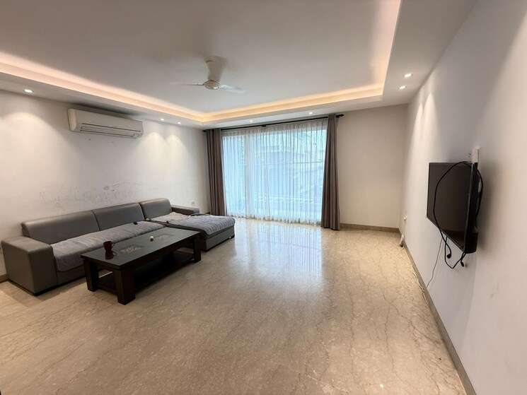 Living Room, hauz khas enclave 4 Bedroom 2500 Sq.Ft. Builder Floor In Hauz Khas Enclave Delhi 8949660