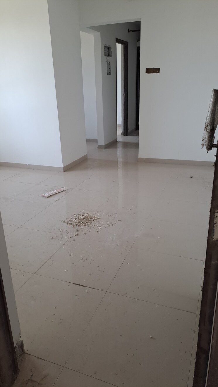 Room, one-indiabulls-thane 3 Bedroom 1140 Sq.Ft. Apartment In Pokhran Road No Two Thane 8949677