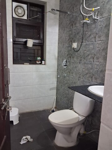 Bathroom in 3 BHK Apartment at Shri Banke Vihari, Sector 56 – for Rent