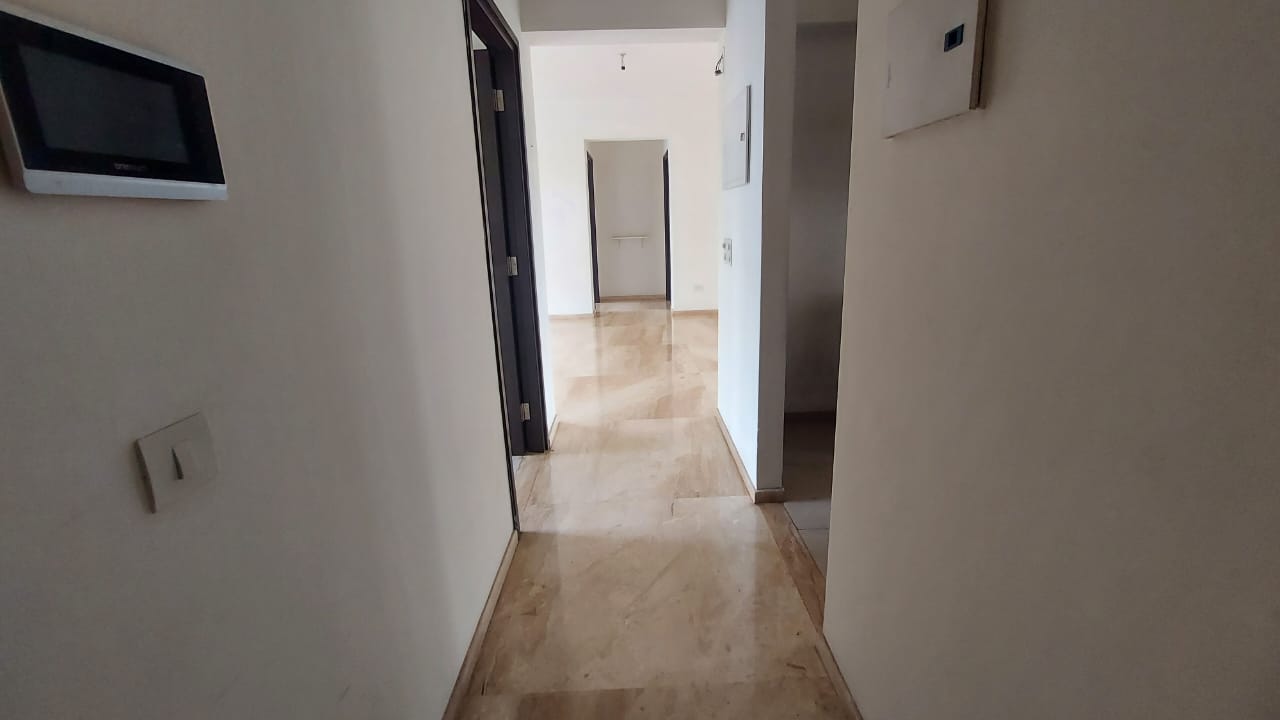 3 BHK + Pooja Room Apartment For Sale in Mahindra Vivante