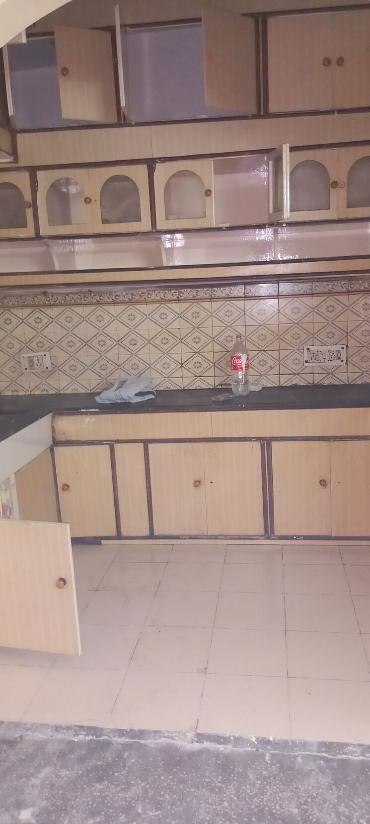 Kitchen, ip extension 1.5 Bedroom 750 Sq.Ft. Apartment In Ip Extension Delhi 8949731