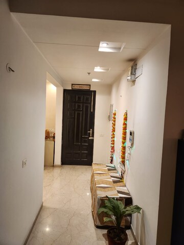 Bedroom in 3.5 BHK Apartment at Prateek Stylome, Sector 45 – for Rent