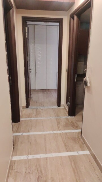 Building Lobby in 3 BHK Builder Floor at Saket – for Rent